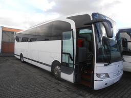 Mercedes - vnitrostátní autobusová doprava Ptáčeček - autobusy s.r.o.